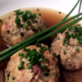 Canederli alla tirolese: Speckknödel fra Tyrol