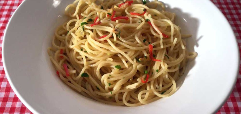 Spaghetti aglio e olio: Verdens enkleste autentiske delikatesse