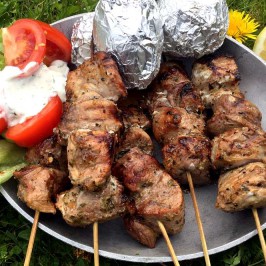 Suvlaki: Grekernes herlige grillspyd